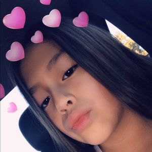 Meet your Posher, Marianne